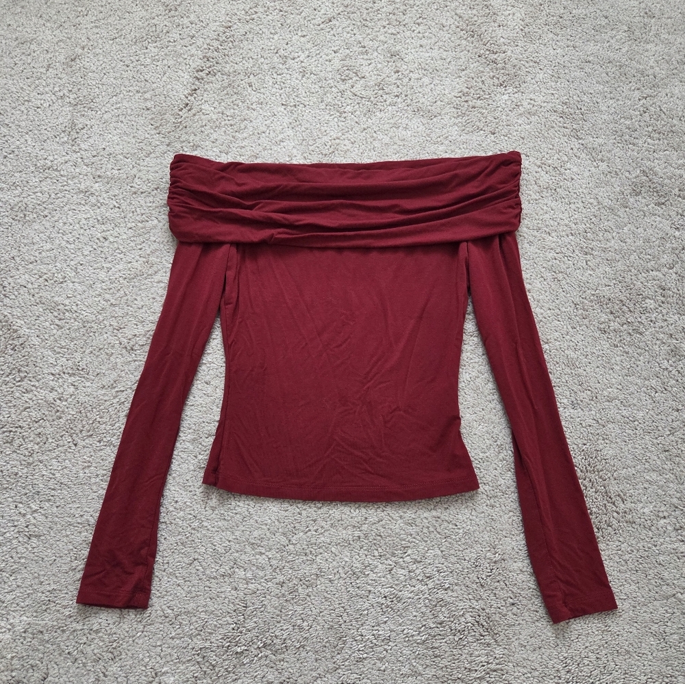 White Fox Boutique Red Off The Shoulder Top Size Xs